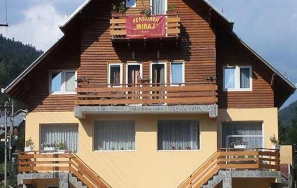 Miraj Hotel Azuga Exterior photo